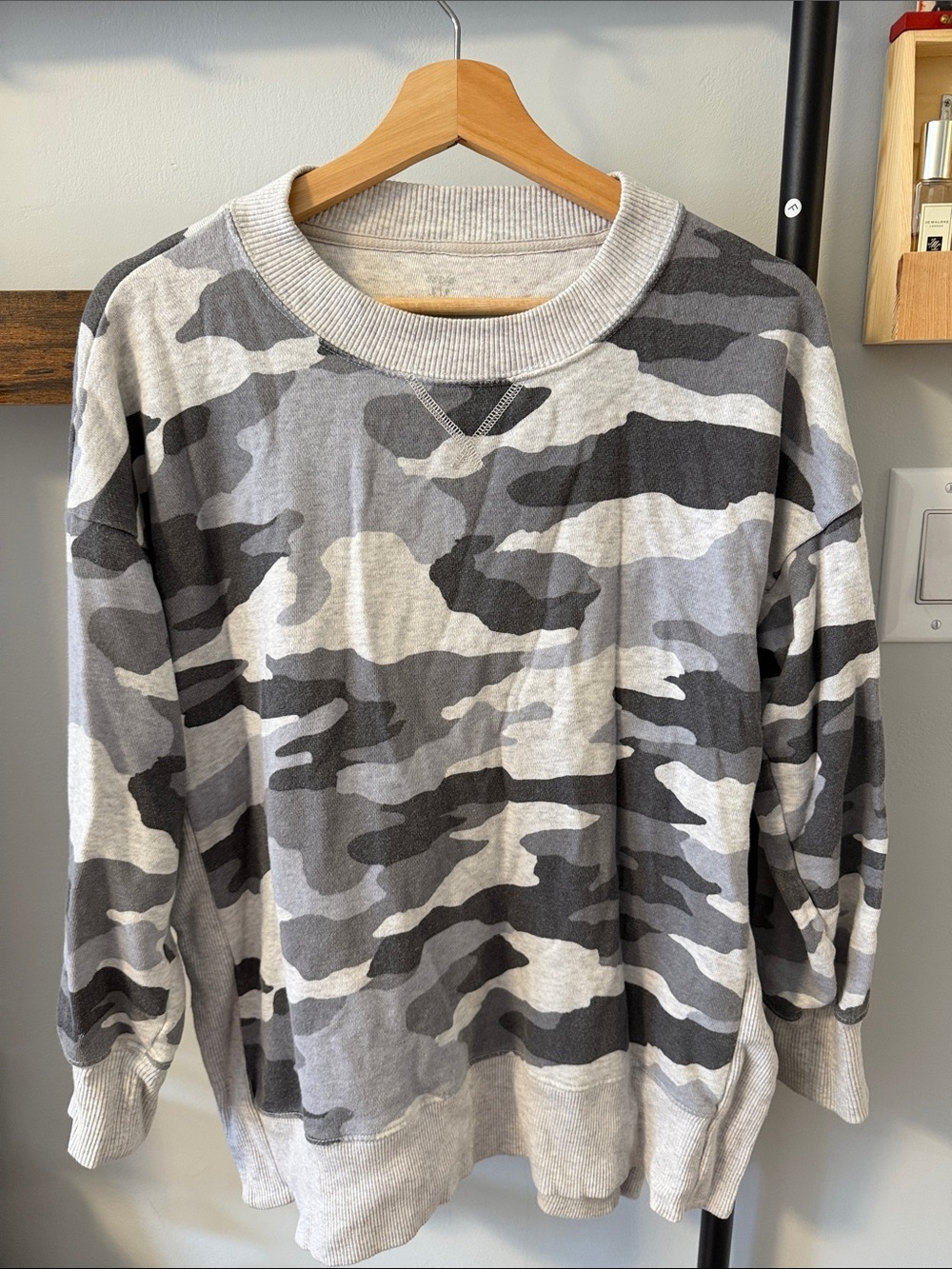aerie Light Gray Ribbed Crewneck Sweatshirt